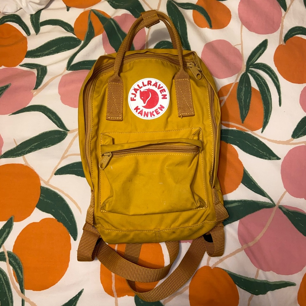 KÅNKEN MINI Backpack - Picture 2 of 2